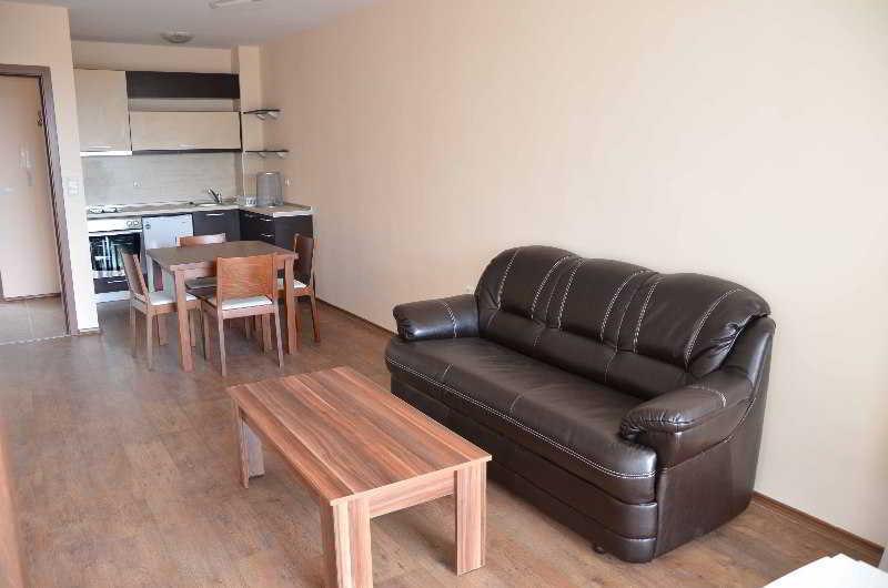Cantilena Hotel Νεσέμπαρ Εξωτερικό φωτογραφία