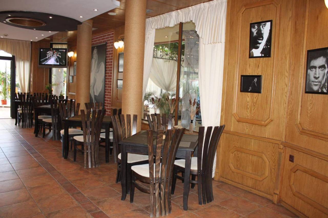 Cantilena Hotel Νεσέμπαρ Εξωτερικό φωτογραφία