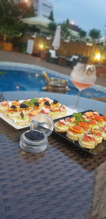 Cantilena Hotel Νεσέμπαρ Εξωτερικό φωτογραφία